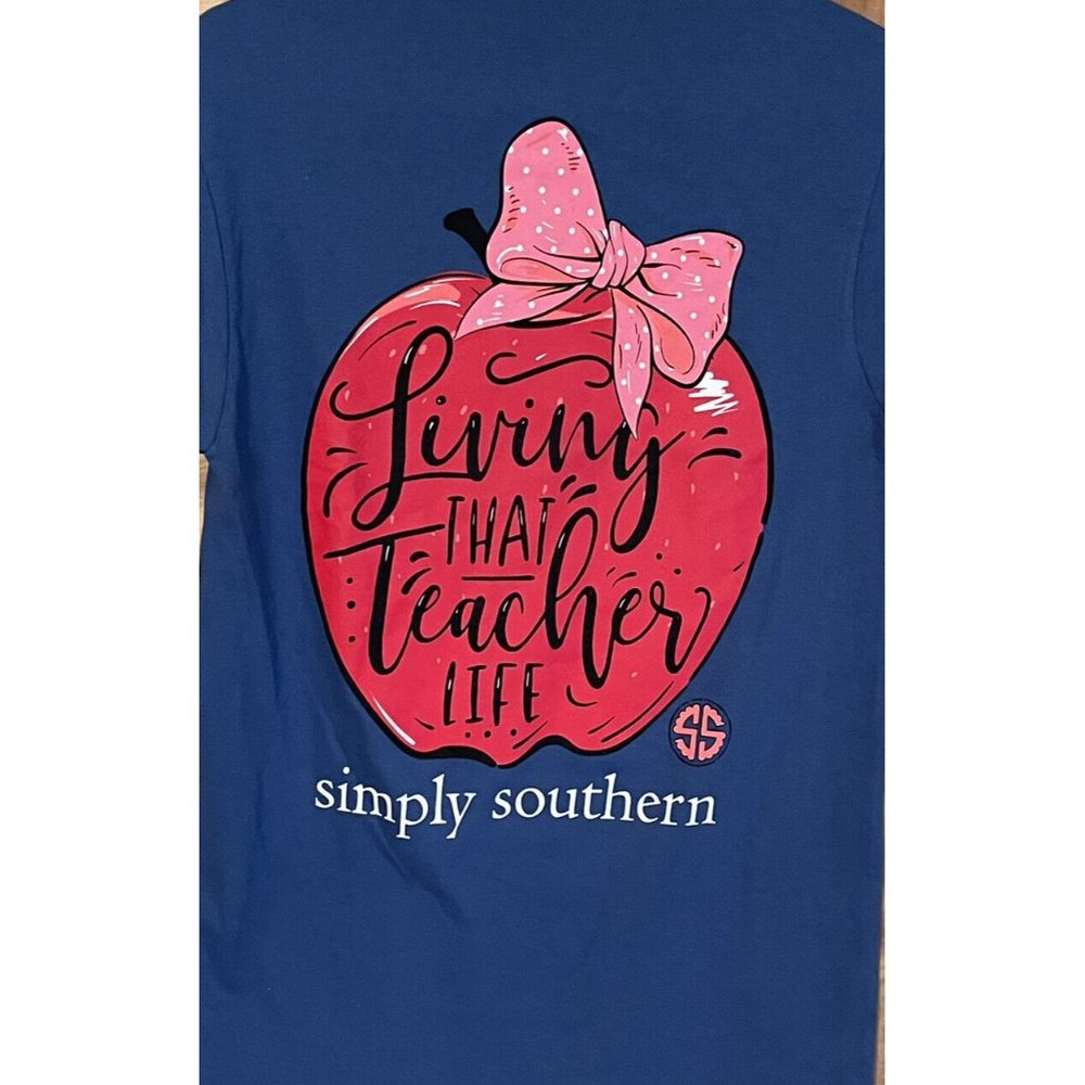 NWOT  Simply Southern Teacher Appreciation Gift  T Shirt Small Blue Apple
